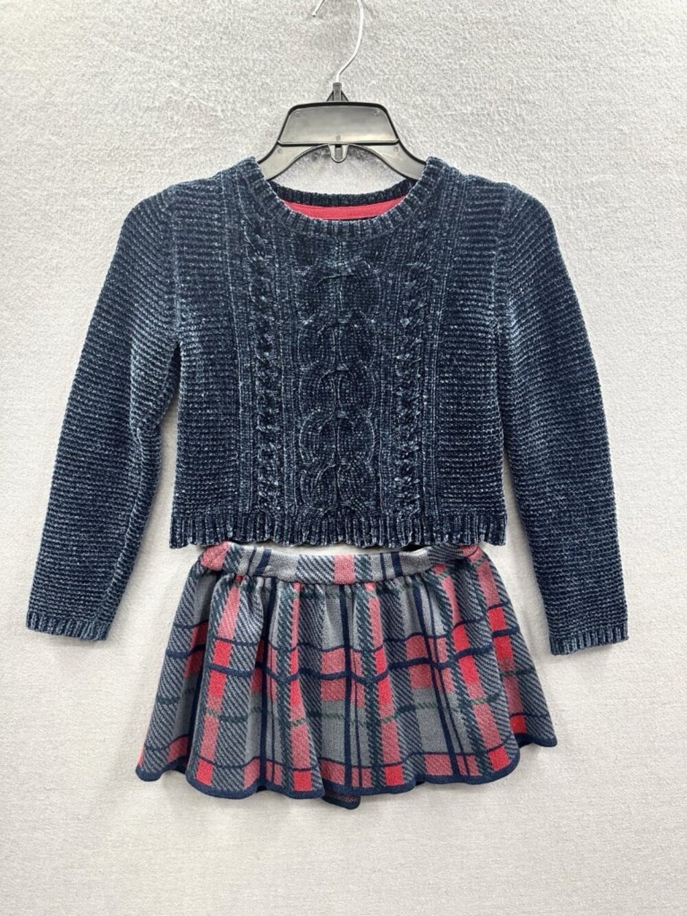 Cynthia Rowley Girls Size 6X Red Plaid Skirt Navy Sweater Set Christmas EUC